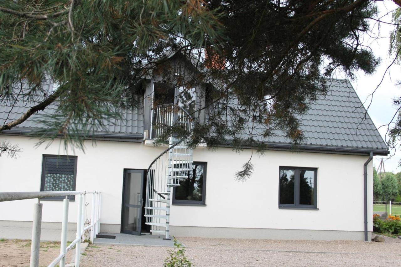 Ferienwohnung Agroturystyka Pokoje Stajnia Lidia Serock Exterior foto